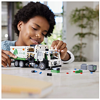 LEGO Mack LR Electric Garbage Truck