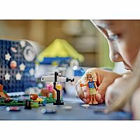 LEGO Stargazing Camping Vehicle