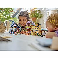 LEGO Olly and Paisley's Family Houses