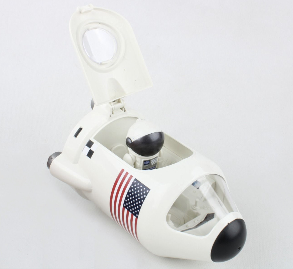 SPACE ADVENTURE CAPSULE W /ASTRONAUT Building Blocks