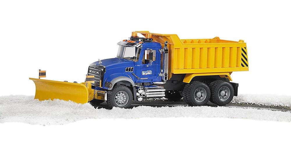 bruder dump truck with plow