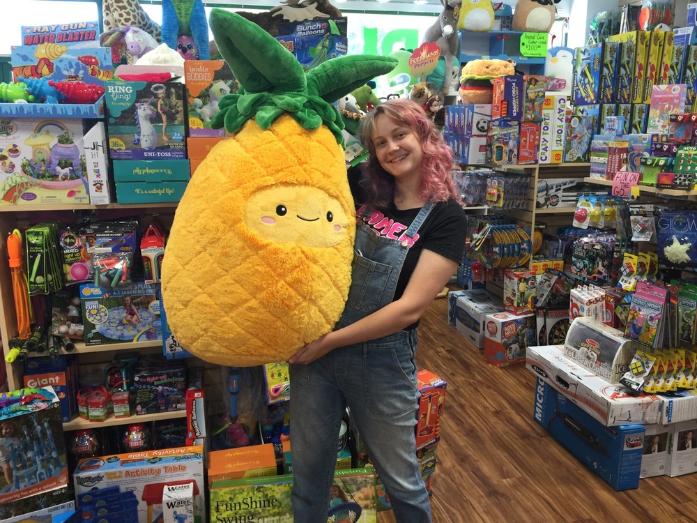 squishables pineapple
