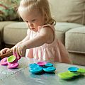 Fat Brain Whirly Squigz Ages 10m+